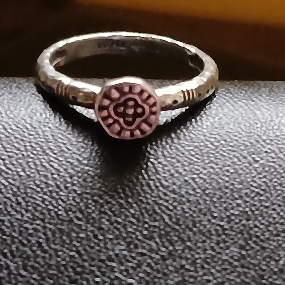 Silpada R2466 .925 Sterling Silver Stack Ring Size 6 - Picture 3 of 4